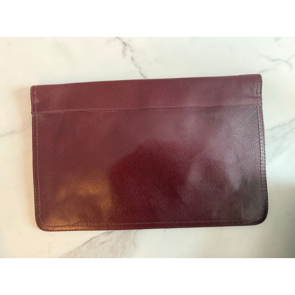 Vintage Genuine Leather Burgundy Clutch Bag with Gold Hardware Made in Italy - Picture 6 of 6